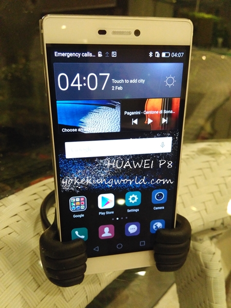 HUAWEI P8