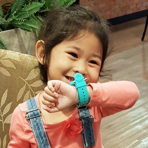 pomo-kids-watch-moji-review-02