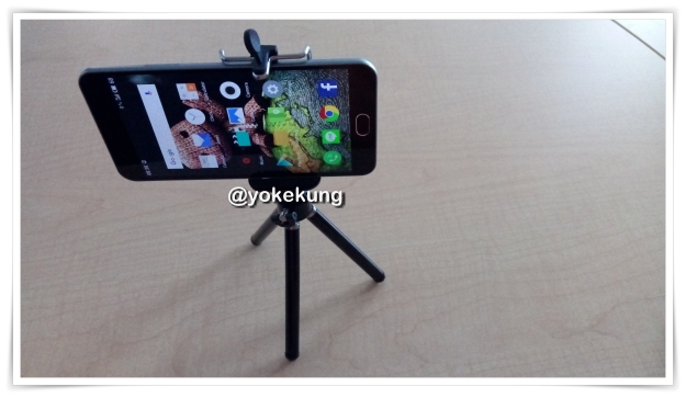 facebook-live-stand-3-axis