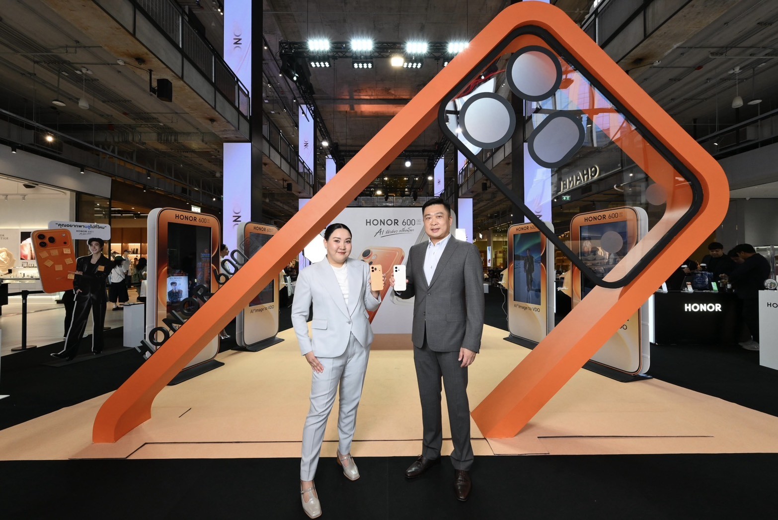 เปิดตัว HONOR 600 Series
