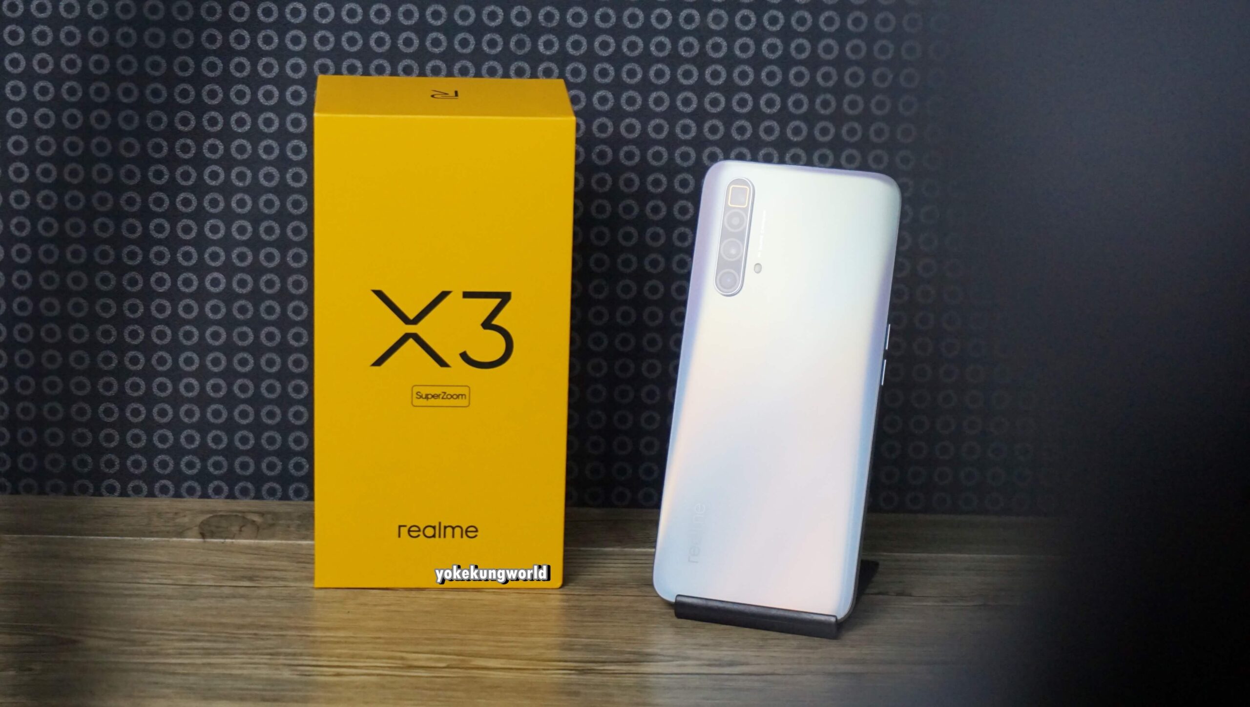 #ป้ายยา แนะนำมือถือ realme X3 SuperZoom สเปคจัดเต็ม จอ 120Hz ซูมเก่ง 60x Super Zoom งบ 2 หมื่นมีทอน