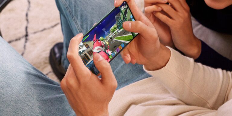 OnePlus เผยดีไซน์ของ OnePlus 12 อย่างเป็นทางการ