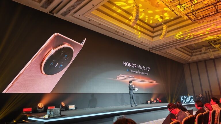 เปิดตัว! HONOR Magic V5 สมาร์ตโฟนจอพับที่บางที่สุดในโลก เปิดตัว 57,990 บาท Pre-order 20-29 ส.ค. นี้